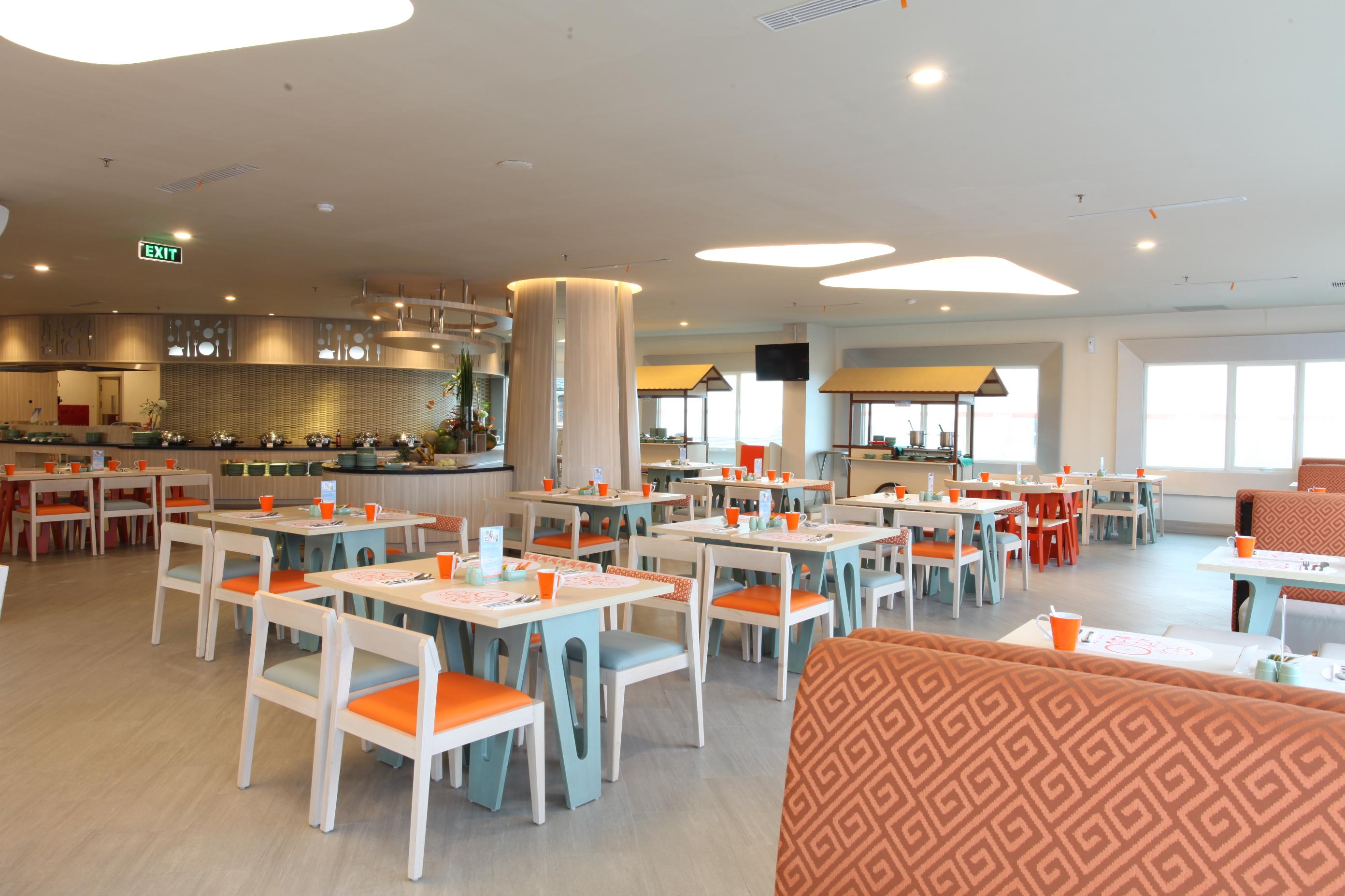 Harris Hotel & Conventions Ciumbuleuit Бандунг Екстериор снимка