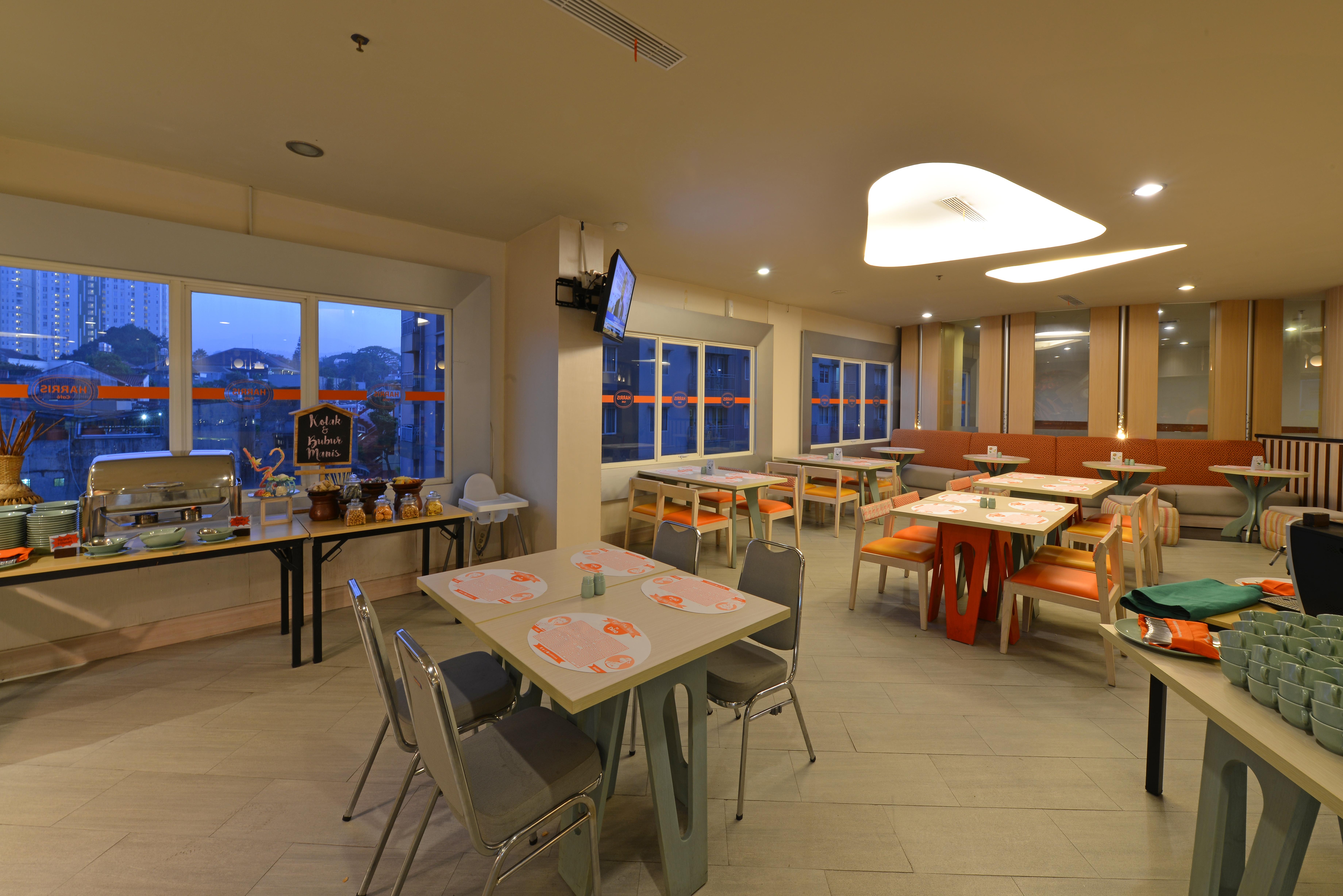 Harris Hotel & Conventions Ciumbuleuit Бандунг Екстериор снимка