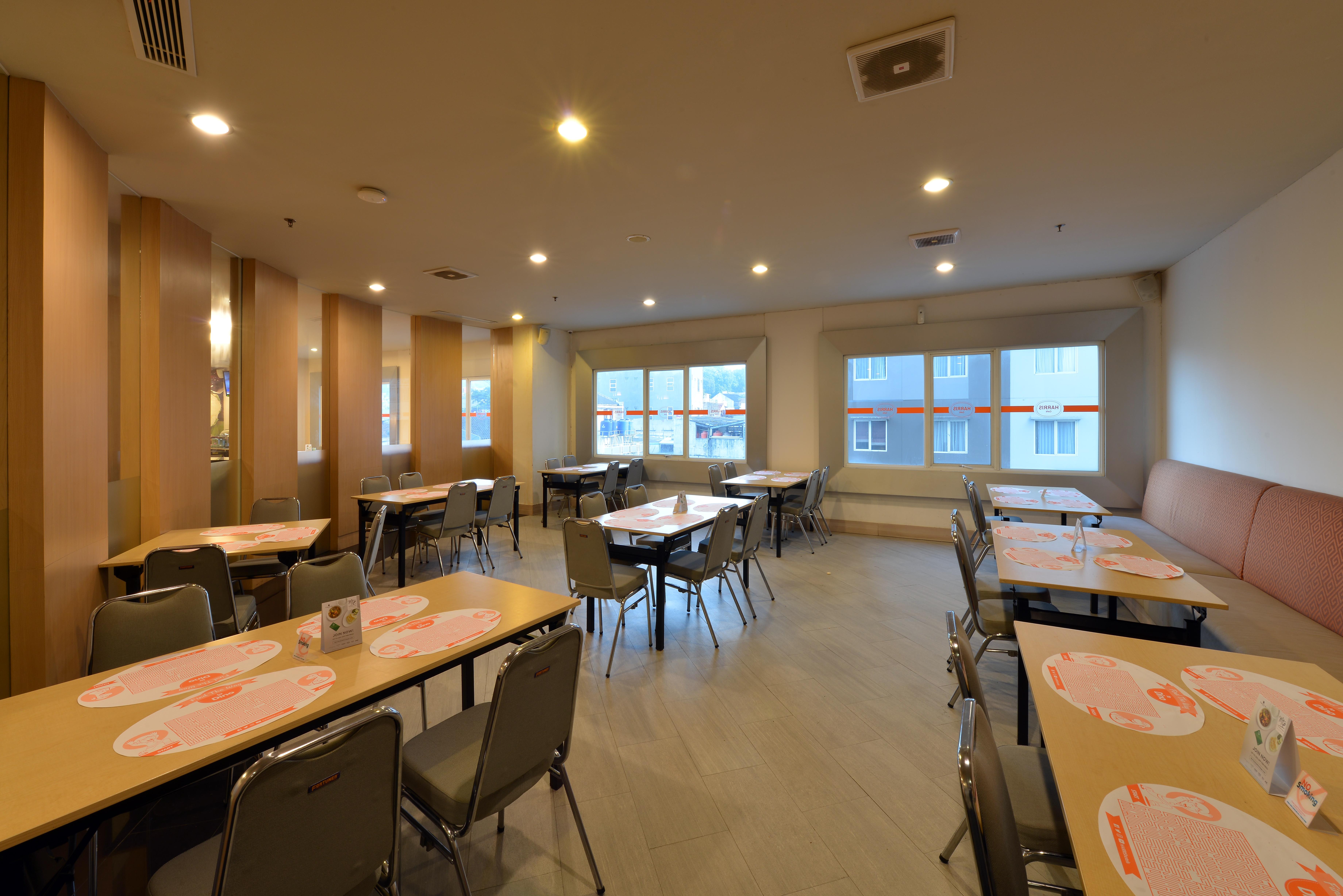 Harris Hotel & Conventions Ciumbuleuit Бандунг Екстериор снимка