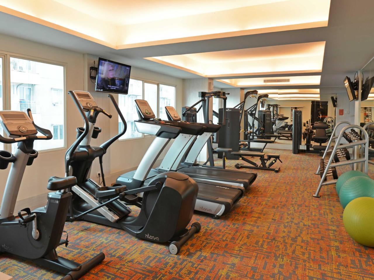 Harris Hotel & Conventions Ciumbuleuit Бандунг Екстериор снимка